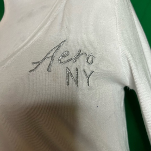 White Aeropostale Long Sleeve V-neck - Picture 2 of 5